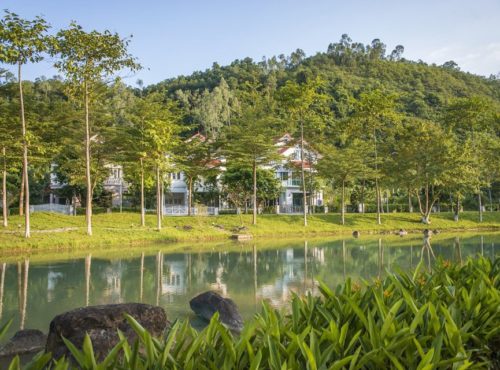 Biệt thự ven hồ Xanh Vllas Hà Nội